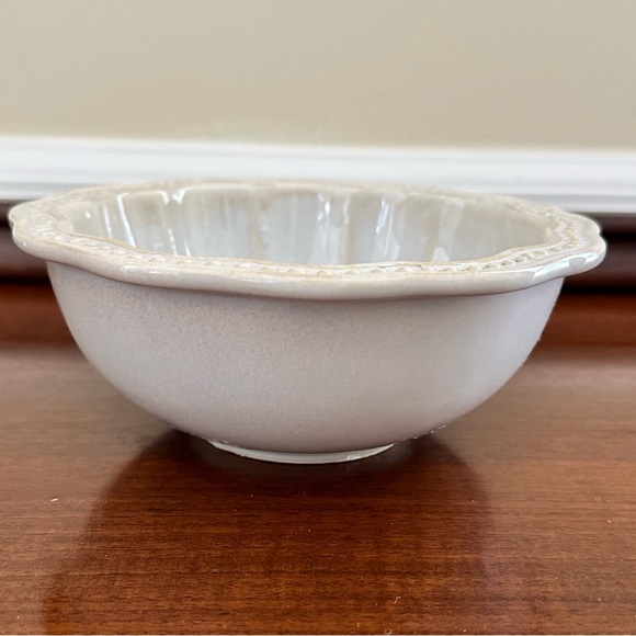 Beautiful platter and dip bowl - Picture 6 of 11